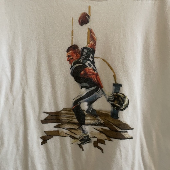 New England Patriots Rob Gronkowski tee - Picture 2 of 4